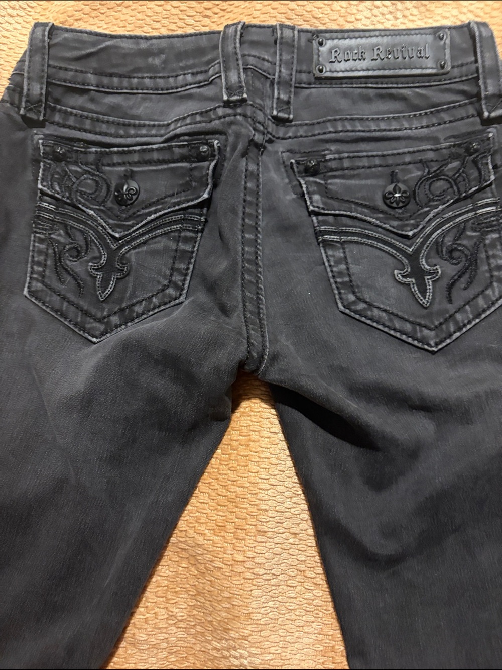 Rock Revival Black Women's Embroidered Back-Pocket Skinny Jeans